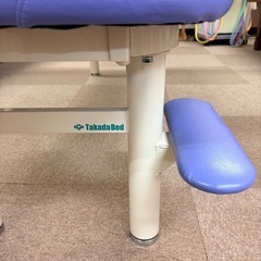高田ベッド 施術ベッド マッサージベッド 有孔 幅55cm 長さ180cm 整骨院 整体院の画像
