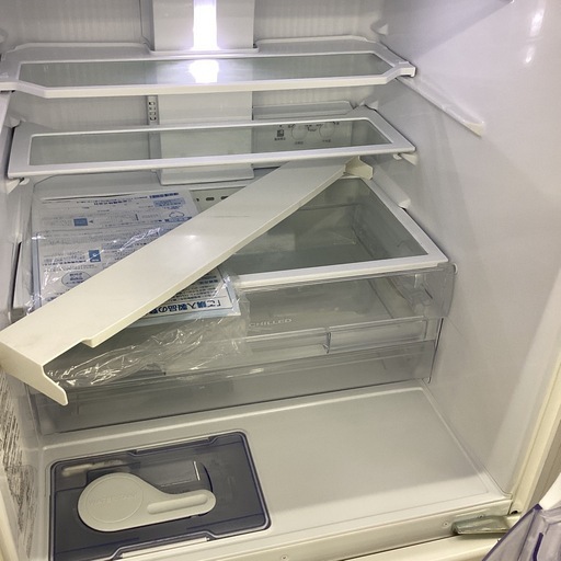 ★ジモティ割あり★ MITSUBISHI 冷蔵庫 MR-C33G-W 330L 21年製 動作確認／クリーニング済み TK8175【リユースのサカイつくば店】 引取】三菱 MITUBISHI MR-C33G 2021年製 330L 冷凍冷蔵庫 3ドア (買い
