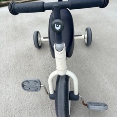 三輪車の画像