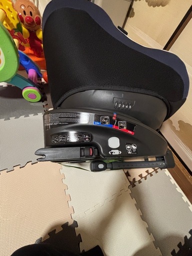 Joi eの回転チャイルドシート