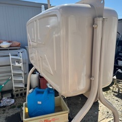 家庭用ホームタンク 490L 空渡し 1台の画像