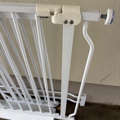 【値下げ可】ベビーゲート ホワイト の画像
