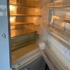 冷蔵庫の画像