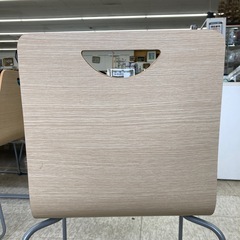 【ジモティー割引で最大15％OFF⭐️】LW19RZ-MK92 okamura スタッキングチェアの画像