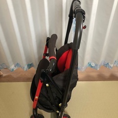 軽量ベビーカーの画像