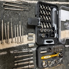 本日限定投稿受け渡し可能な方値引きあり。早い者勝ちかも…💦各色々精密ドライバーセットの画像