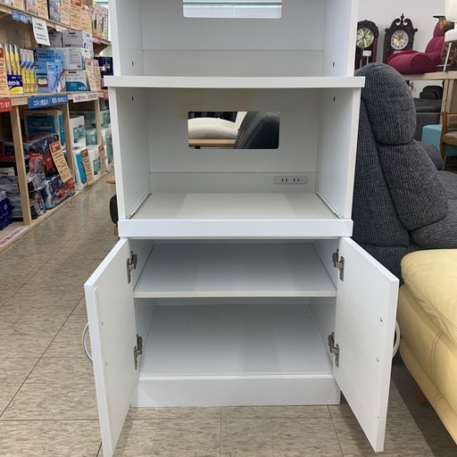 【ジモティー割引で最大15％OFF⭐️】　レンジ台 ホワイト