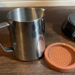 デロンギ (DeLonghi) エスプレッソ・カプチーノメーカー レッド EC680Rの画像