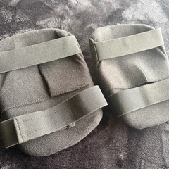 美品　
膝当ての画像
