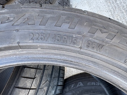 TOYO 225/45R18 2本 夏タイヤ バリ山