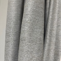 カーテンの画像