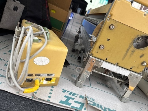 壁紙糊付け機械　ヤヨイ　ルーアコーター