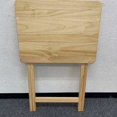 【無料】折りたたみテーブル 3台セットの画像