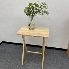 【無料】折りたたみテーブル 3台セットの画像