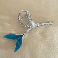 人魚姫 マーメイド くじら バレッタ 髪留め 髪飾り ヘアアクセサリー メルヘンの画像