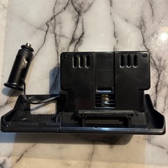 200系ハイエースUSB2口シガー2口増設 の画像