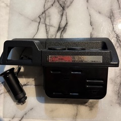 200系ハイエースUSB2口シガー2口増設 の画像