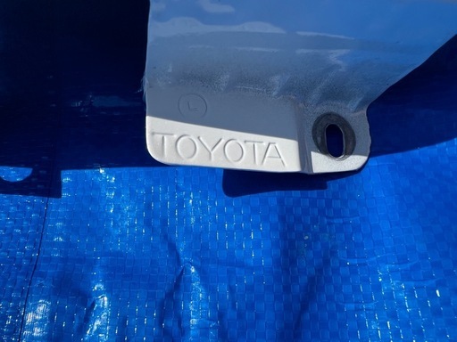 【新車外し】200系ハイエース8型ダークプライム2 ナローボディ純正ガッツミラー・パネルセット