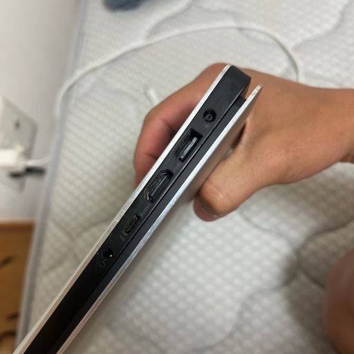 Dell Precision 5530 ノートPC Xeon / RAM16GB