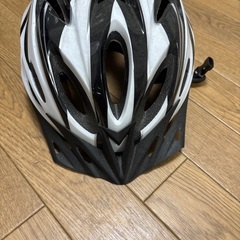 自転車ヘルメットの画像
