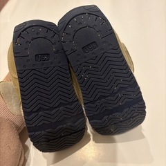 16cm キッズスニーカーの画像