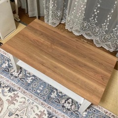 フレンチカントリーテーブル　の画像