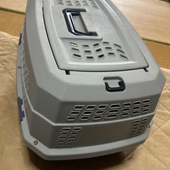 【天窓付きで安心】ペットキャリー ハードタイプ（ダックス・コーギー・猫など）の画像