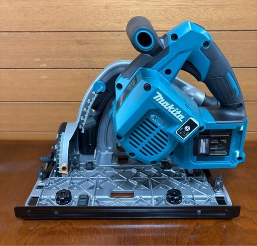 マキタmakitaSP001Gプランジマルノコ中古品本体のみ36-40V155~165mm マキタmakitaSP001Gプランジマルノコ中古品本体のみ36-40V155~165mm