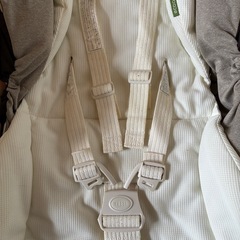 コンビ　Combi ハイローチェア　電動スイングチェア　ゆらゆらの画像