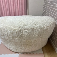 ココ クッションソファーの画像