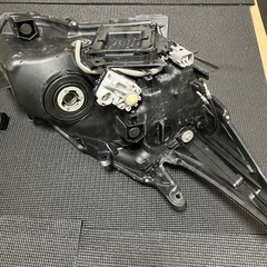 30プリウス後期LEDヘッドライト　US加工の画像