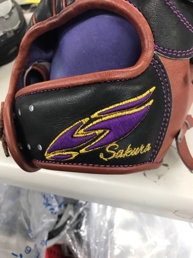 ジャングルジャングル貝塚店　桜グラブ　グローブ　軟式内野手用　野球　スタンダード　大人用　柔らかい　貝塚市　泉佐野市　泉南市　阪南市　