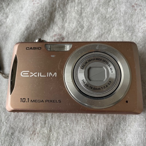 CASIO   コンパクト液晶デジタルカメラ