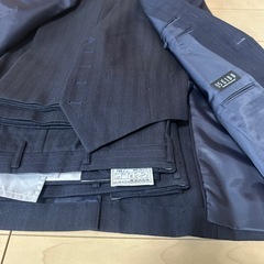 メンズスーツ4点セット E体 ネイビー ストライプ美品 1
の画像