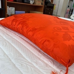 美原店 祝寿唐草 赤 座布団 和室　仏前座布団の画像