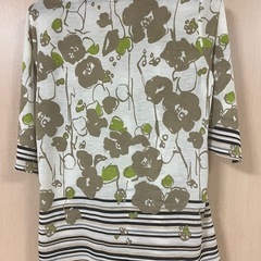 Saint Joie 花柄ストライプトップス　40 Lサイズ Saint Joie 花柄ストライプトップス　40 Lサイズの画像