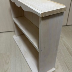 アイボリー　木製ラックの画像
