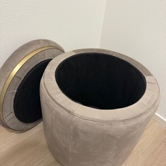 LOWYA　スツールの画像