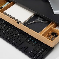 IKEA  ELLOVEN モニタースタンド 引き出し付きの画像