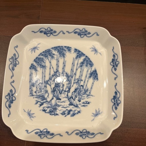 青い竹と人物のデザインの皿29センチ4枚中古品 (FUTO) 片倉町の食器