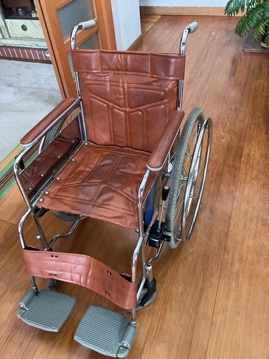 自走可能な車椅子
