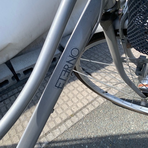 ETERNO 自転車 シティサイクル（ママチャリ）26インチ シルバー