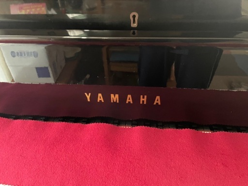 YAMAHA グランドピアノ　52鍵盤