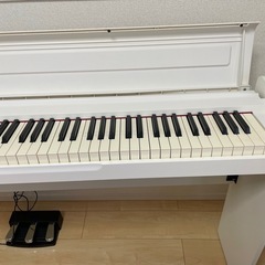 KORG コルグ 電子ピアノ LP180 88鍵 ホワイト　ペダルが付属の画像