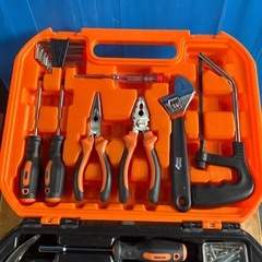 HANDY MAN 工具セット  カッターのみ欠品
の画像