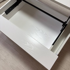 机　テーブル収納の画像