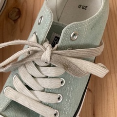 スニーカー　23cm　の画像