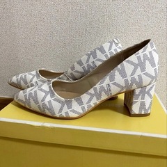 マイケルコース　MK ハイヒール US7 パンプス の画像