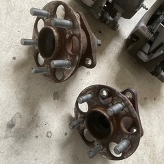 30プリウス  リアハブベアリングの画像