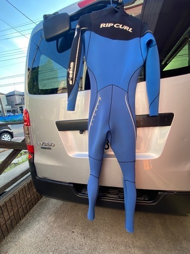 RIP CURL  3ミリジャーフル    ウェットスーツ